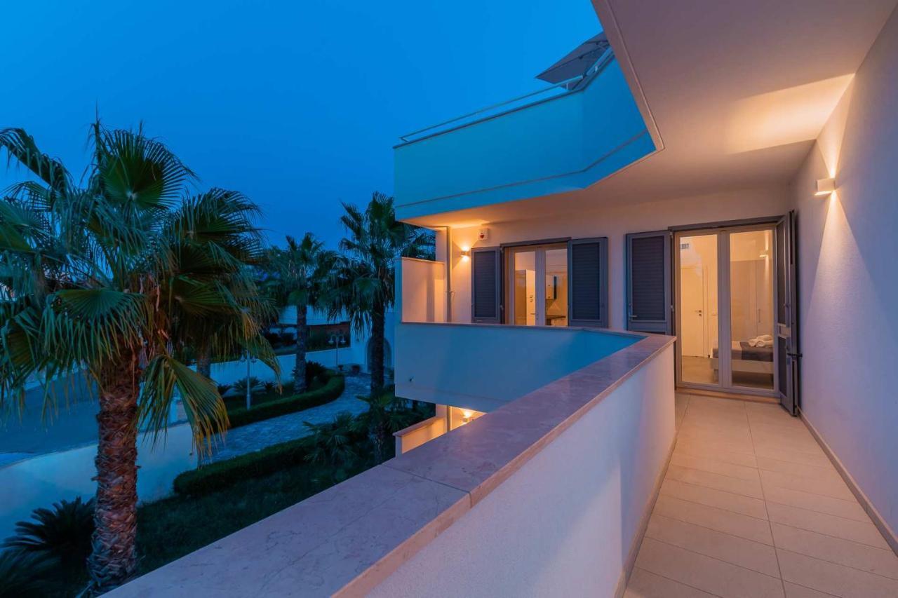 Peninsula Apartments Porto Cesareo Eksteriør billede